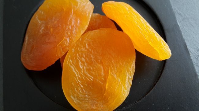 Abricots secs N°2 - Tradifruit